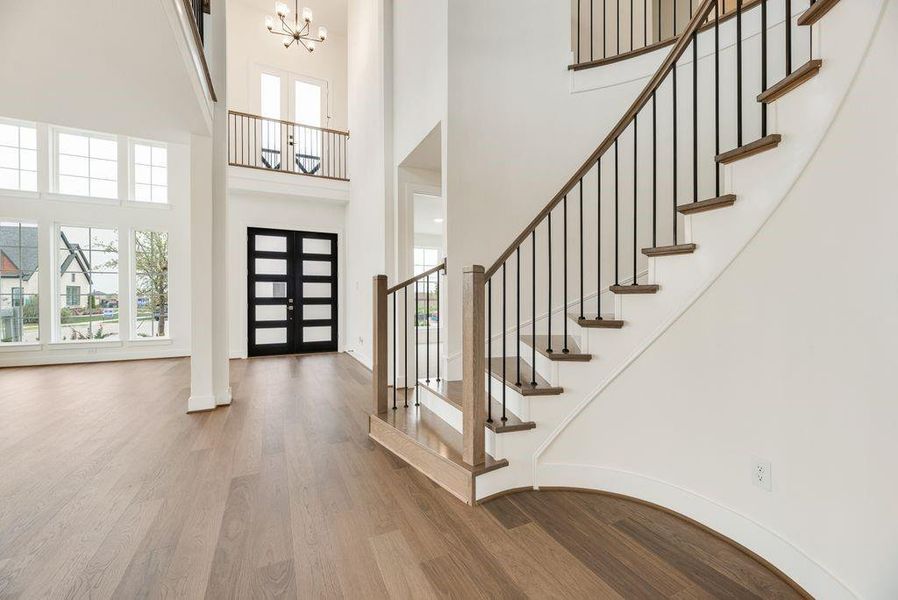 Spacious, unfurnished interior of a new home in Grand Estates of Anna, Anna (Image 34).