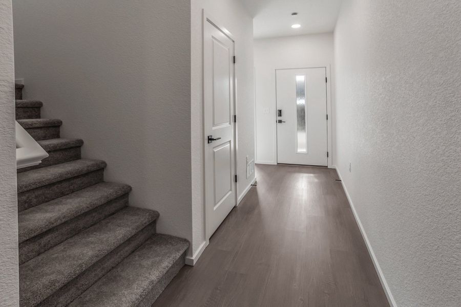Spacious, unfurnished interior of a new home in Bloom, Fort Collins (Image 20).