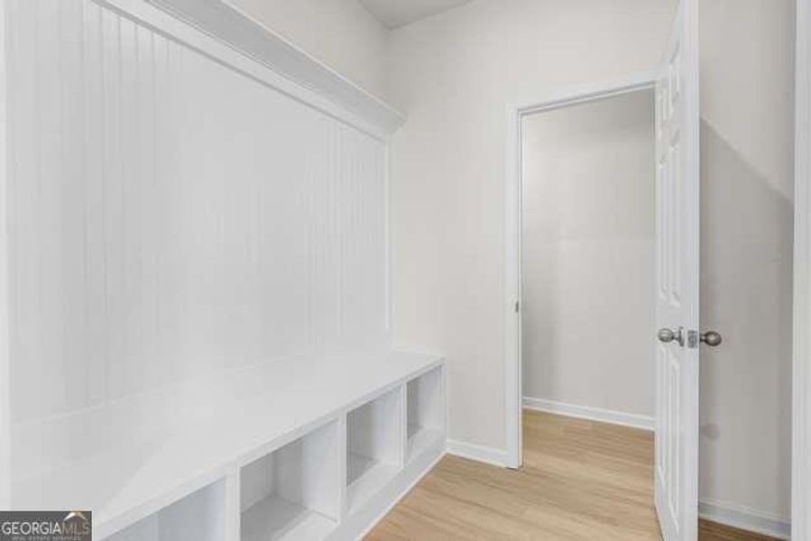 Spacious, unfurnished interior of a new home in Wehunt Meadows, Hoschton (Image 18).