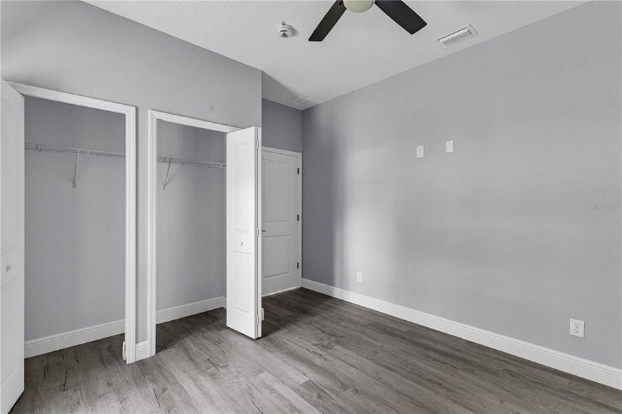Spacious, unfurnished interior of a new home in , Daytona Beach (Image 27).