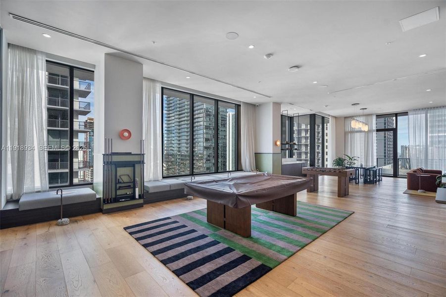 Community amenities in , Miami (Image 24).