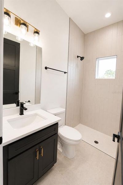 Furnished interior view inside a new home in , Palm Coast (Image 10).