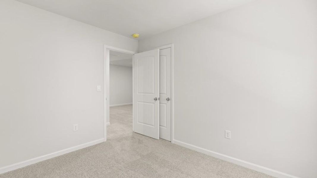 Spacious, unfurnished interior of a new home in Falcon Landing, Gainesville (Image 25). Spacious, unfurnished interior of a new home in Falcon Landing, Gainesville (Image 25).
