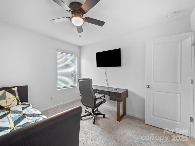 Furnished interior view inside a new home in , Dallas (Image 8). Furnished interior view inside a new home in , Dallas (Image 8).