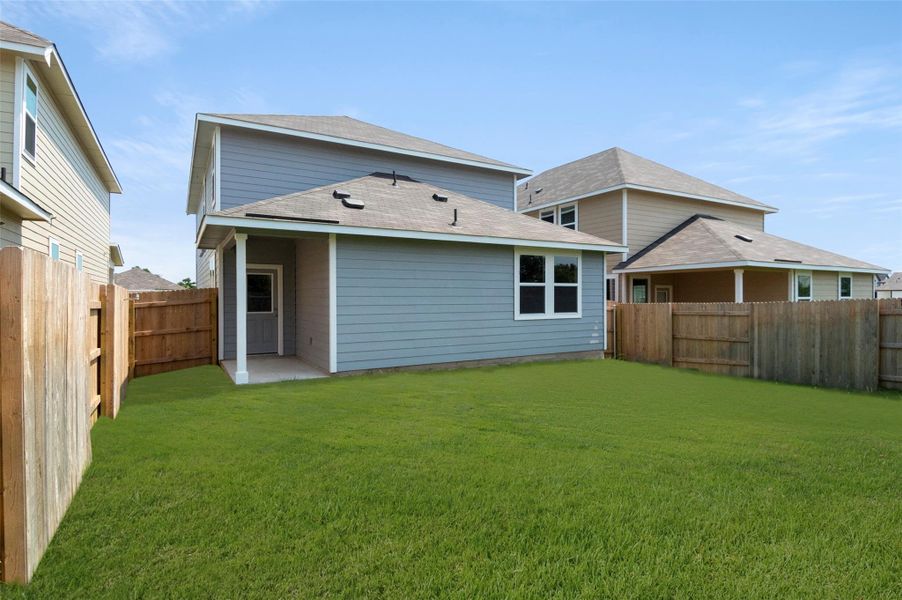 Exterior details and patio area of a home in Edgebrooke, Pflugerville (Image 27). Exterior details and patio area of a home in Edgebrooke, Pflugerville (Image 27).