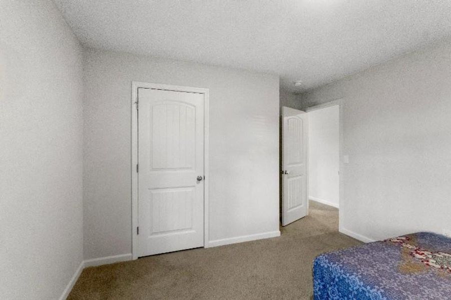 Spacious, unfurnished interior of a new home in , Dawsonville (Image 24).