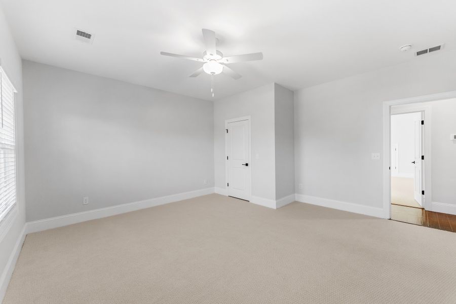 Spacious, unfurnished interior of a new home in Suter Estates, Easley (Image 33). Spacious, unfurnished interior of a new home in Suter Estates, Easley (Image 33).