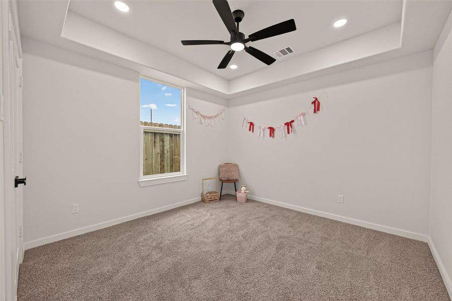 Spacious, unfurnished interior of a new home in , Deer Park (Image 25).