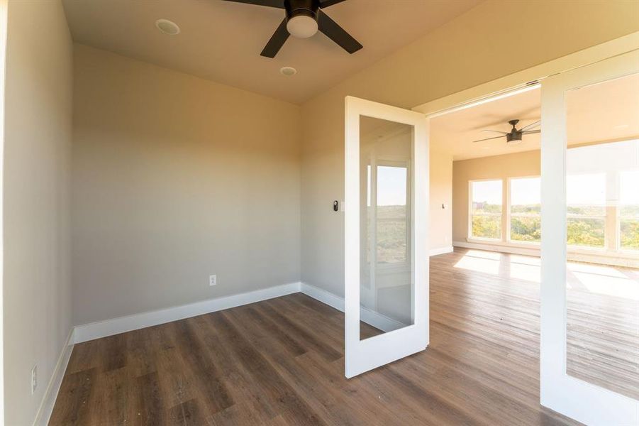 Spacious, unfurnished interior of a new home in , Rio Vista (Image 22).