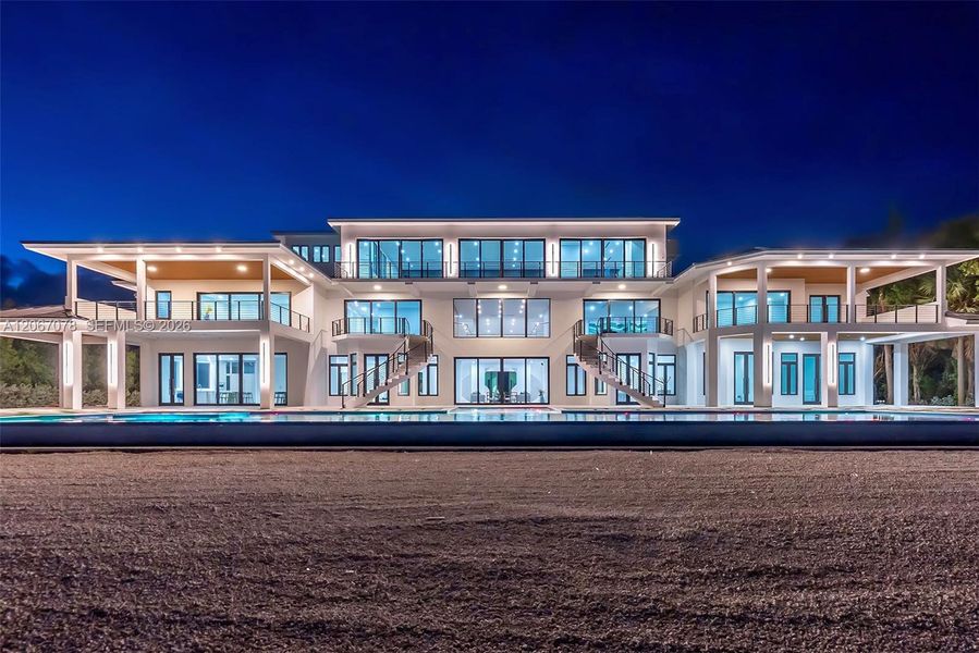 Condo located in Marathon, FL showcasing its design and architecture (Image 58). Condo located in Marathon, FL showcasing its design and architecture (Image 58).