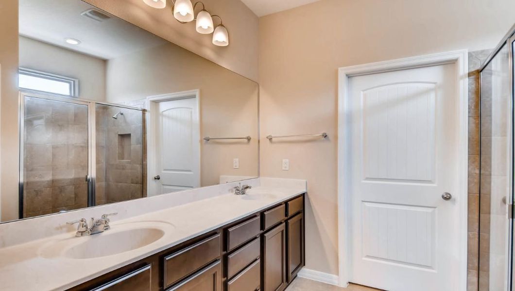 Furnished interior in a model home at Preserves at Lakeside Landings in Winter Haven (Image 39).