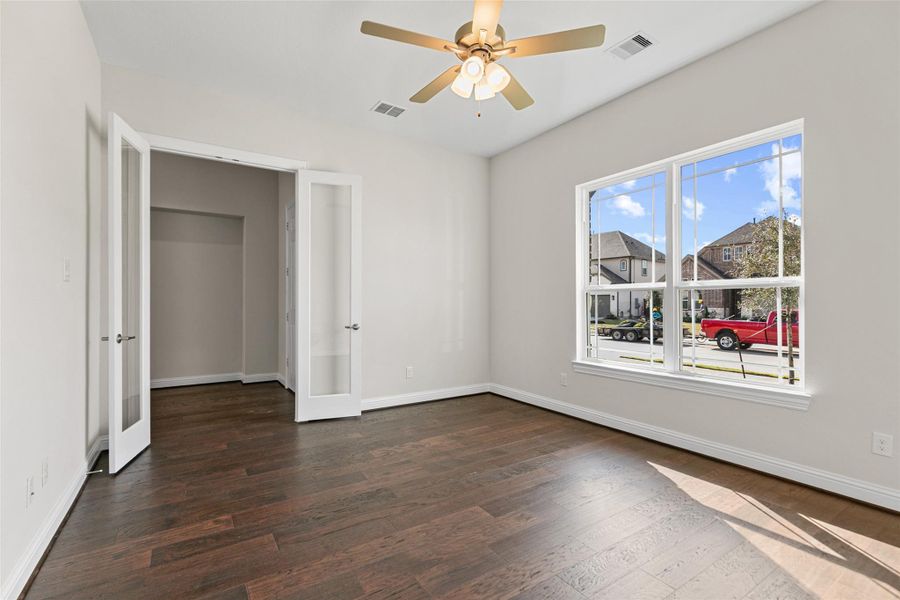Spacious, unfurnished interior of a new home in Brookewater, Rosenberg (Image 22). Spacious, unfurnished interior of a new home in Brookewater, Rosenberg (Image 22).