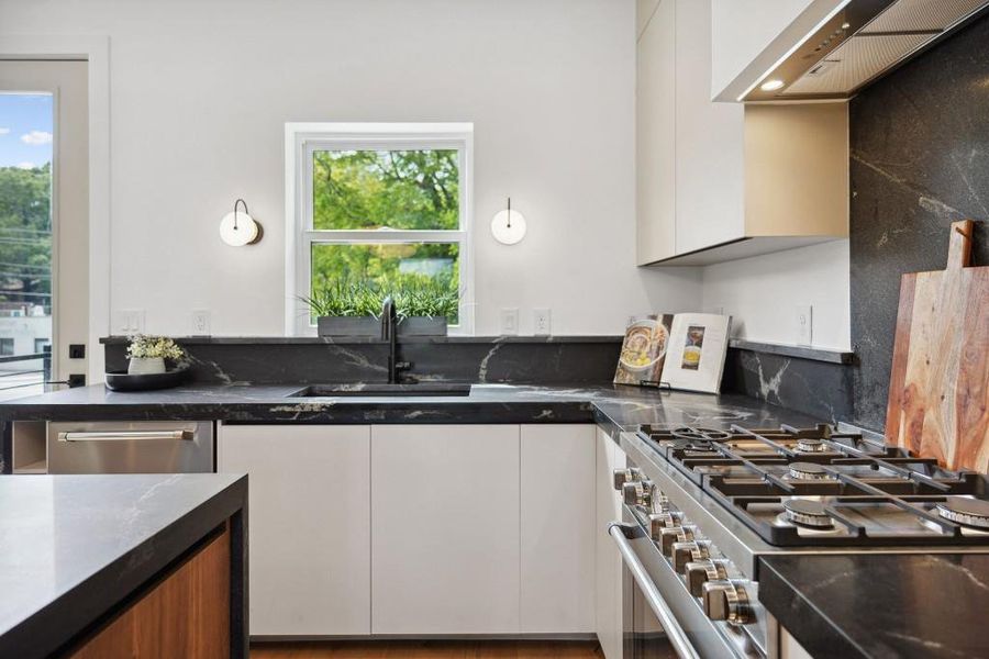 Furnished interior view inside a new home in Arlo Modern, Atlanta (Image 12).