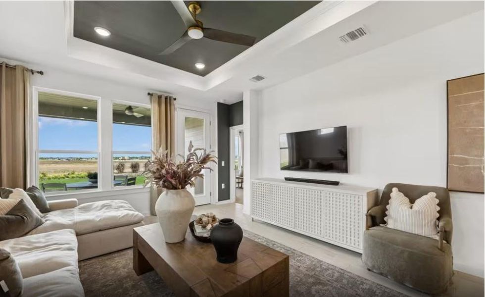 MODEL HOME images may NOT be consistent with the finished product. MODEL HOME images may NOT be consistent with the finished product.