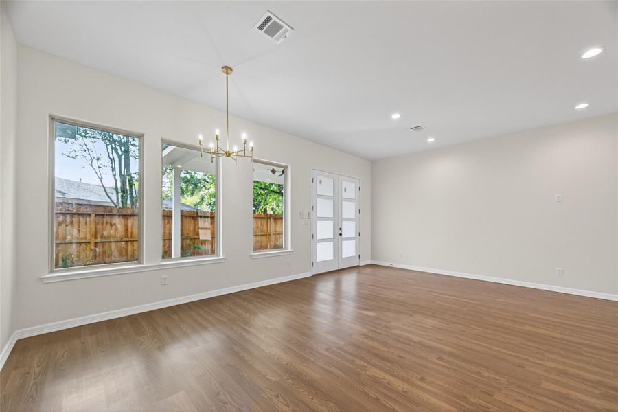HIGH CEILINGS , NOVEMBER 30 OPEN HOUSE 1-3PM