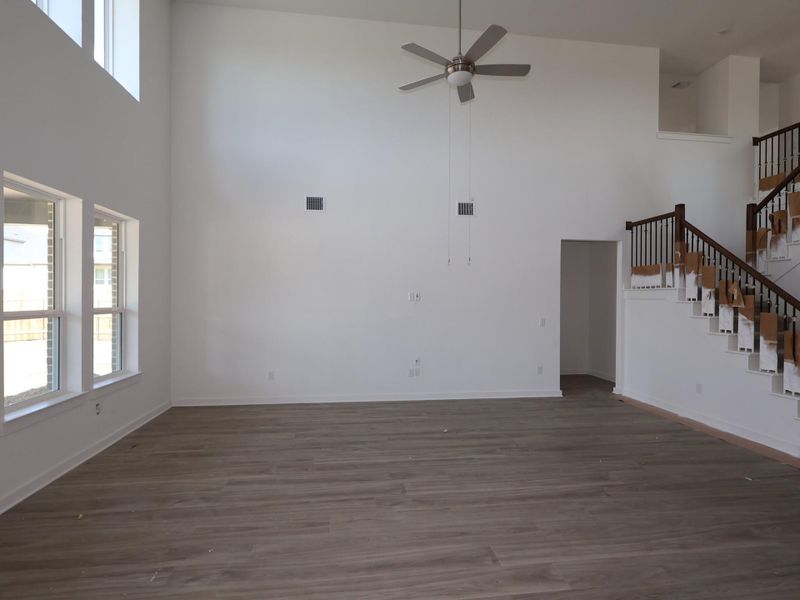 Spacious, unfurnished interior of a new home in Edgewood, Leander (Image 35). Spacious, unfurnished interior of a new home in Edgewood, Leander (Image 35).