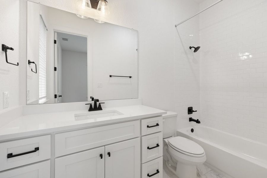 Furnished interior view inside a new home in Sauls Ranch, Round Rock (Image 12).