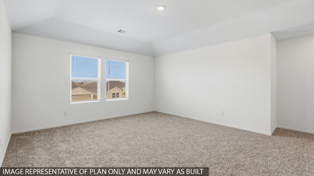 Spacious, unfurnished interior of a new home in Silverthorne, Conroe (Image 15). Spacious, unfurnished interior of a new home in Silverthorne, Conroe (Image 15).