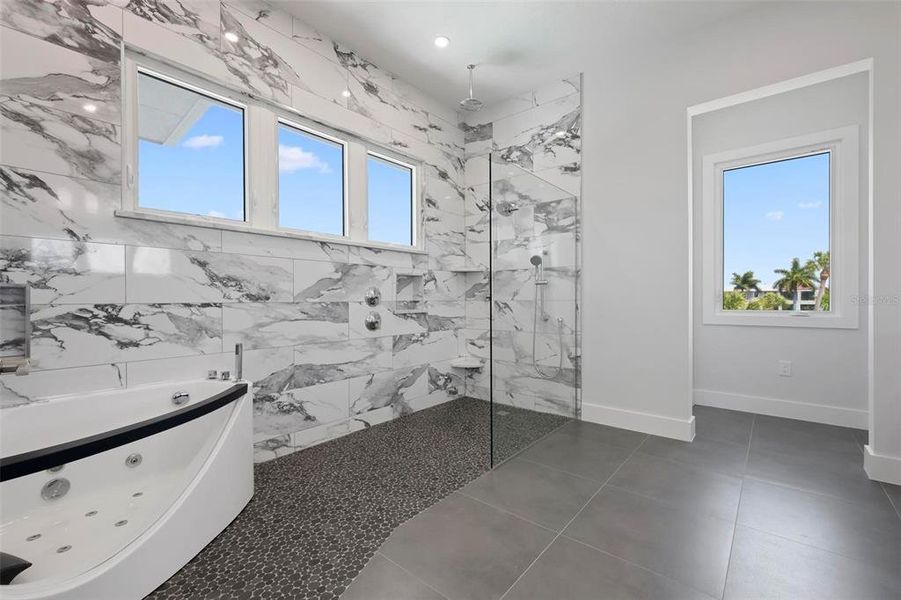 Furnished interior view inside a new home in , Sarasota (Image 39).