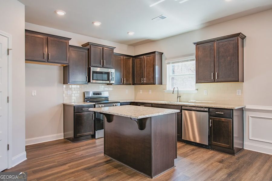 Furnished interior view inside a new home in Barrington Place, Macon (Image 4).