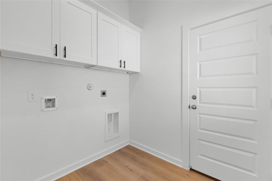 Furnished interior view inside a new home in Crosby Farms, Crosby (Image 10). Furnished interior view inside a new home in Crosby Farms, Crosby (Image 10).