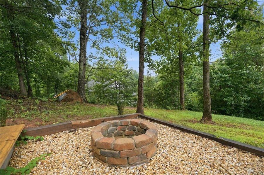 Natural landscape and outdoor views near  in Gainesville (Image 31).
