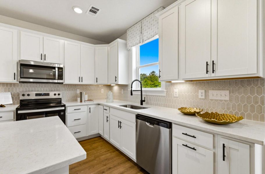 Furnished interior view inside a new home in The Groves of Berkeley, Moncks Corner (Image 4).