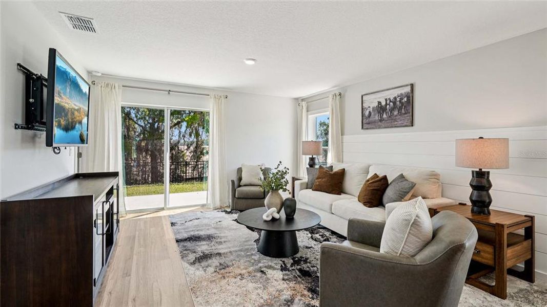 Furnished interior view inside a new home in Derby Creek, Ocala (Image 10). Furnished interior view inside a new home in Derby Creek, Ocala (Image 10).