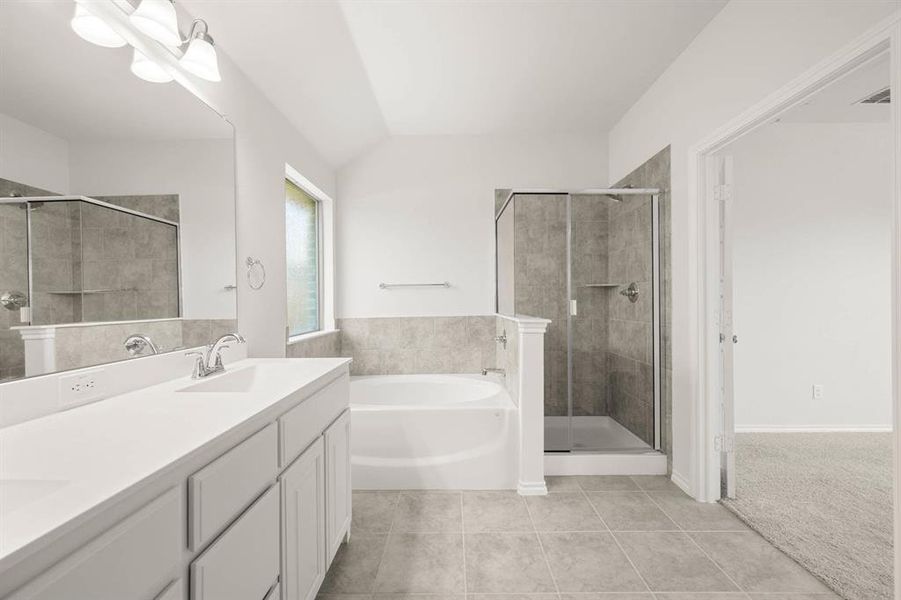 914 Madeiline- Primary Suite-4