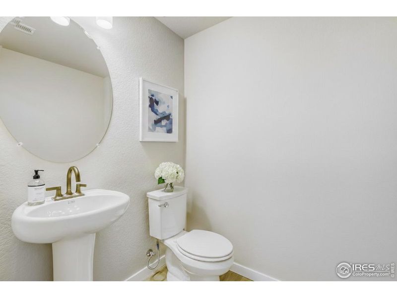 Furnished interior view inside a new home in Waterfield, Fort Collins (Image 10).