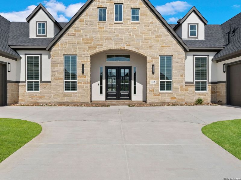 Exterior details and patio area of a home in Potranco Oaks 100's, Castroville (Image 28). Exterior details and patio area of a home in Potranco Oaks 100's, Castroville (Image 28).
