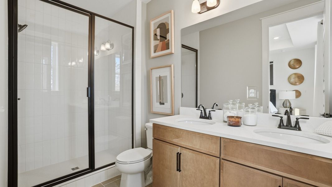 Representative furnished interior of a home built from the Seaton by DRB Homes in Barrett Pointe, Kennesaw (Image 18).
