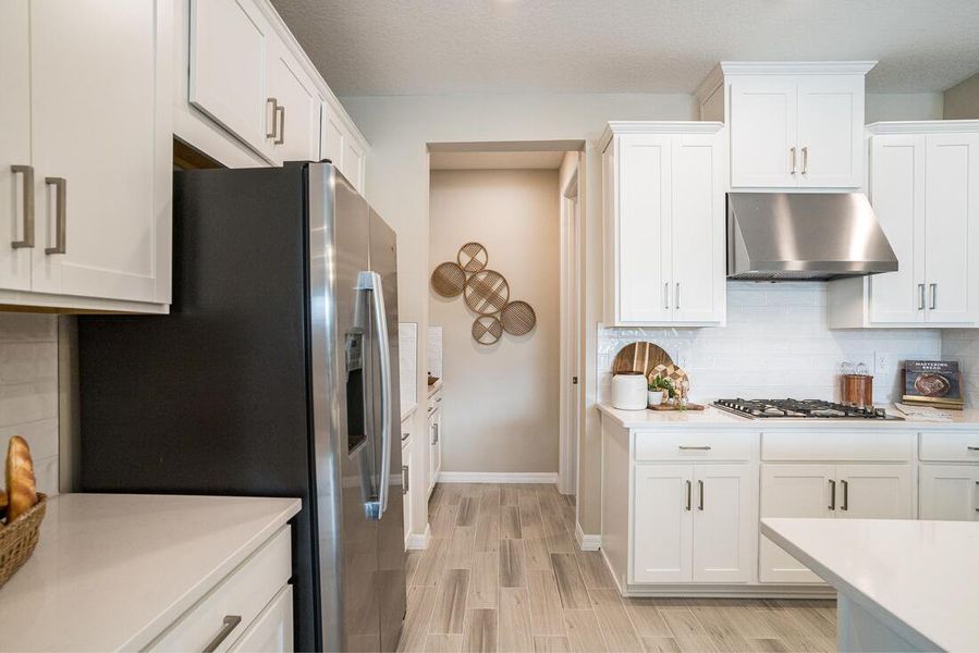 Furnished interior view inside a new home in Ardisia Park, New Smyrna Beach (Image 8).