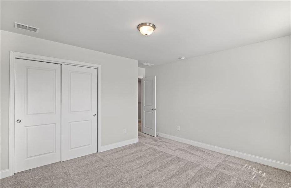 Spacious, unfurnished interior of a new home in Overland, Locust Grove (Image 25).