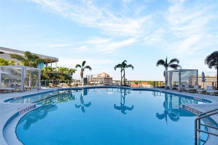 Community amenities in , St. Petersburg (Image 55).