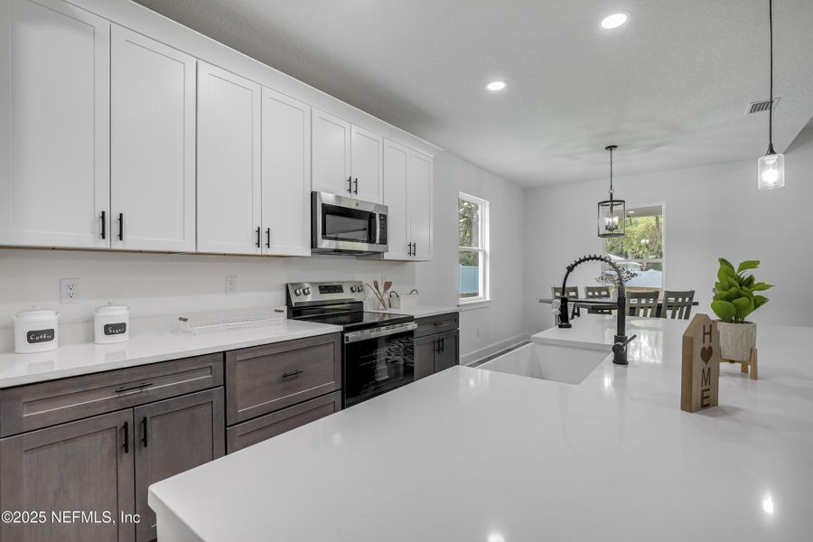 Furnished interior view inside a new home in , Jacksonville (Image 18).