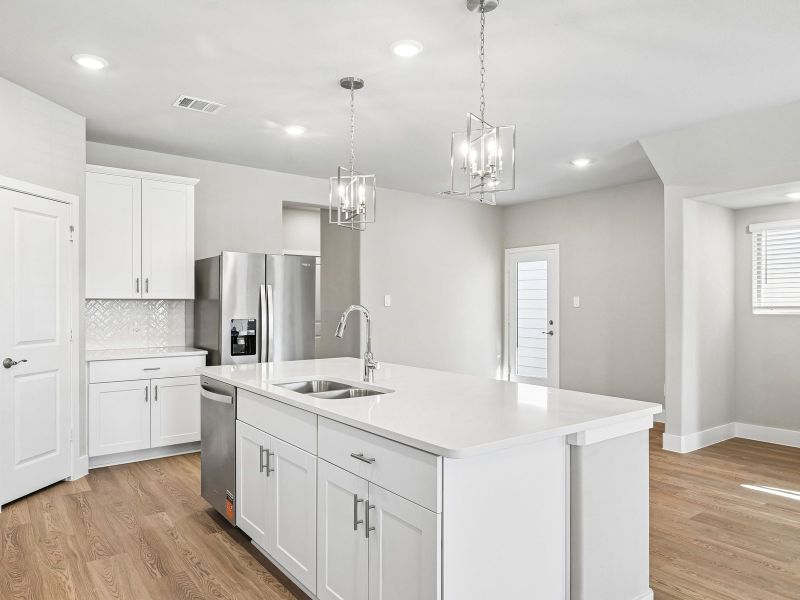 Furnished interior view inside a new home in Oak Ridge Park, Corinth (Image 9).