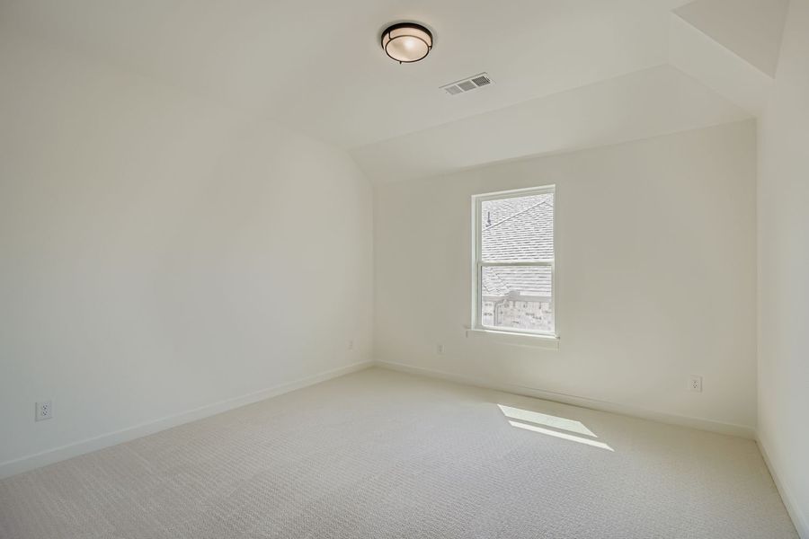 Spacious, unfurnished interior of a new home in Castle Hills Northpointe - Townhomes, Lewisville (Image 22).