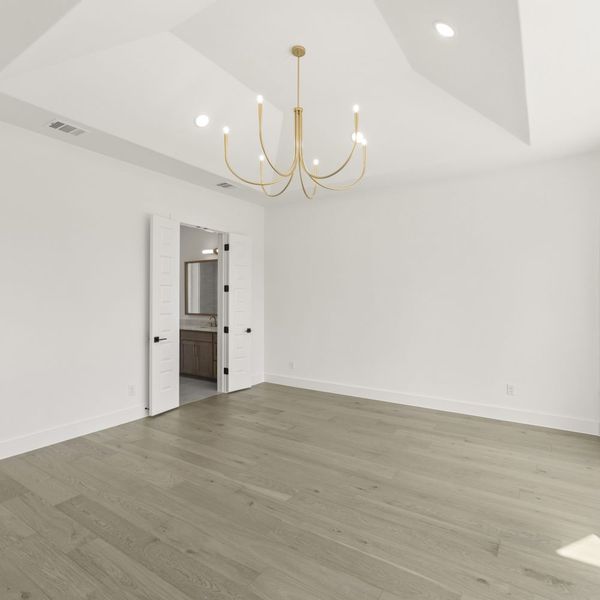 Spacious, unfurnished interior of a new home in StarView, Prosper (Image 74). Spacious, unfurnished interior of a new home in StarView, Prosper (Image 74).