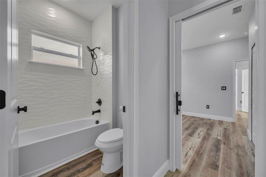 Image 43 of a home in . Image 43 of a home in .