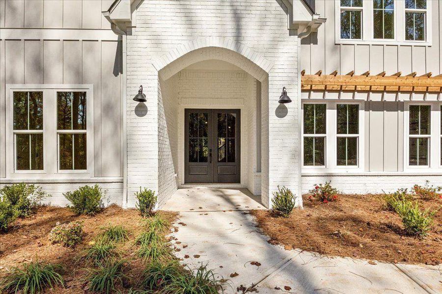 Exterior details and patio area of a home in , Gainesville (Image 27).