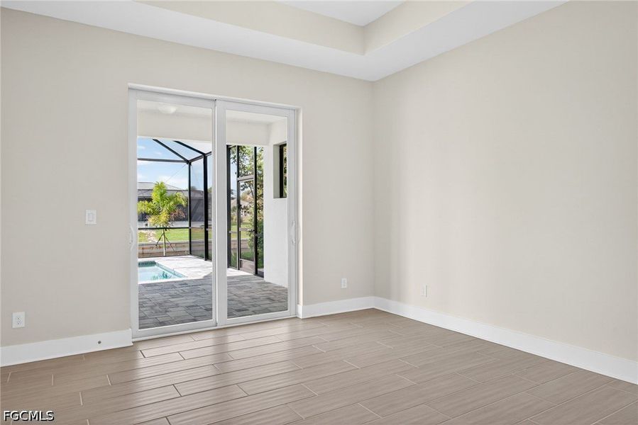 Spacious, unfurnished interior of a new home in Cape Coral, Cape Coral (Image 27). Spacious, unfurnished interior of a new home in Cape Coral, Cape Coral (Image 27).
