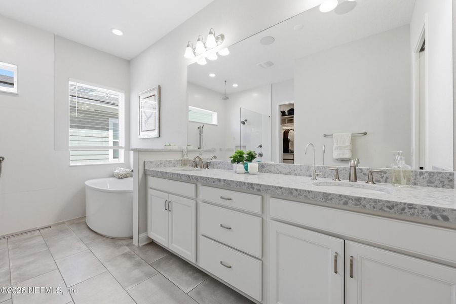 Furnished interior view inside a new home in , Ponte Vedra (Image 66).