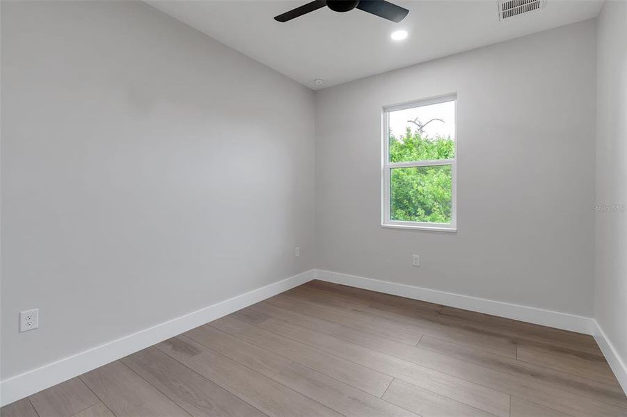 Spacious, unfurnished interior of a new home in , Venice (Image 62).