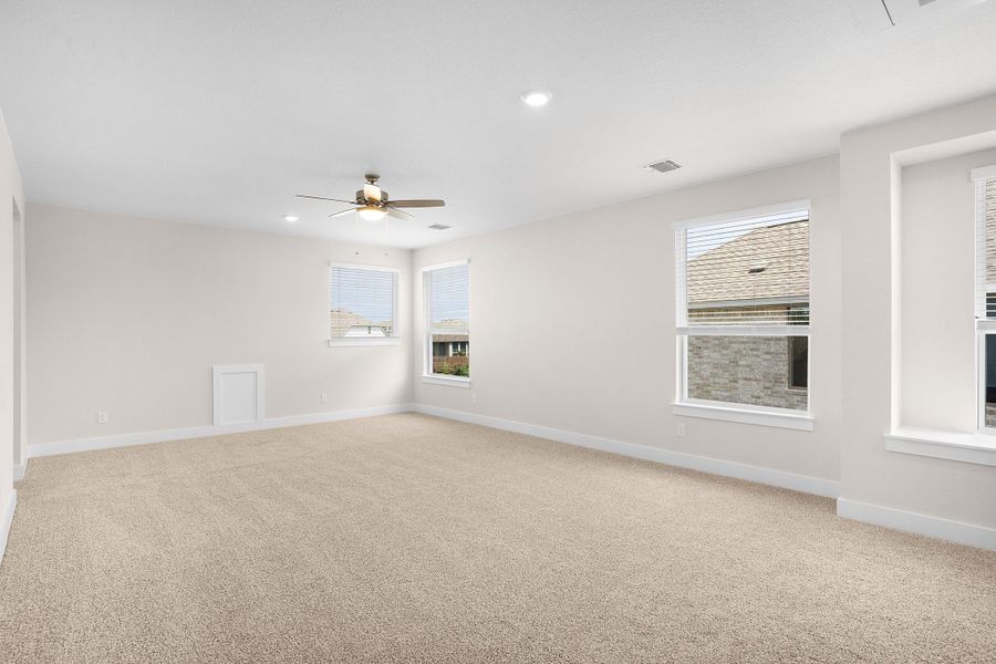 Spacious, unfurnished interior of a new home in Lariat, Liberty Hill (Image 59). Spacious, unfurnished interior of a new home in Lariat, Liberty Hill (Image 59).