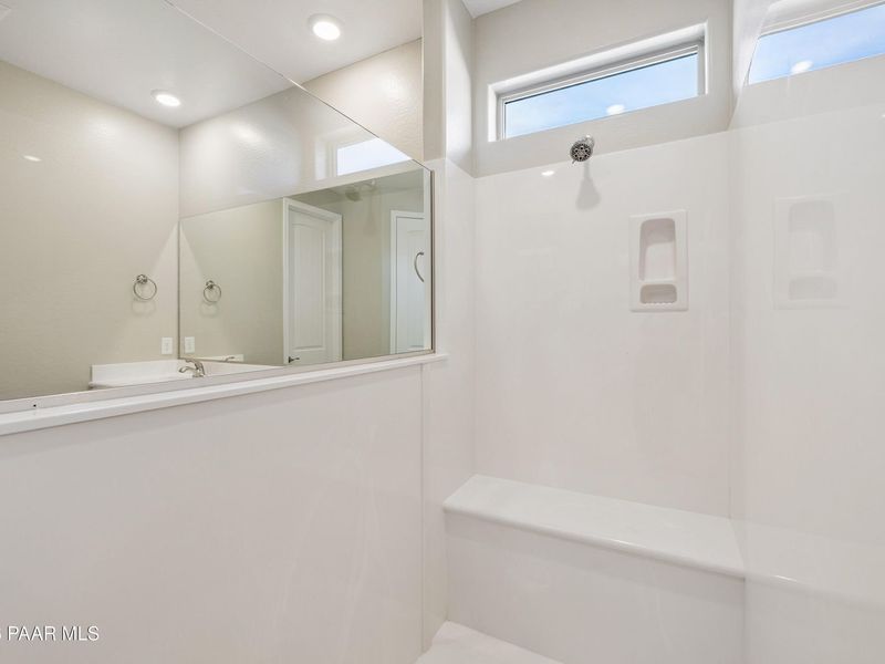 Image 43 of a home in North Ridge at Pronghorn Ranch.