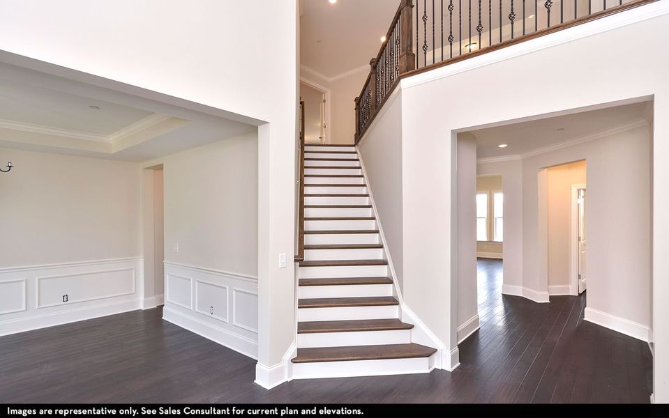 Spacious, unfurnished interior of a new home in Belvoir, Fairview (Image 12).