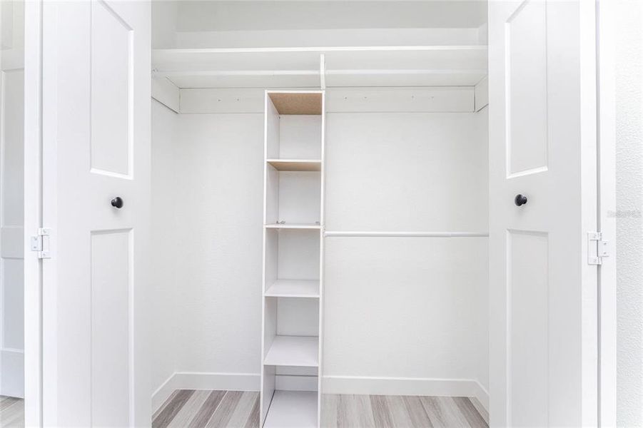 Spacious, unfurnished interior of a new home in , Port Charlotte (Image 25).