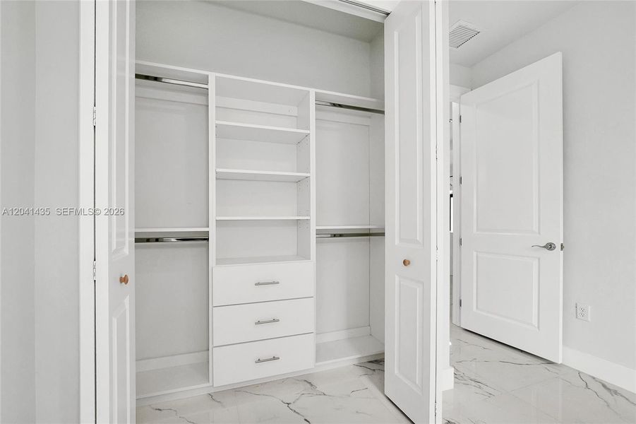 Image 42 of a home in .