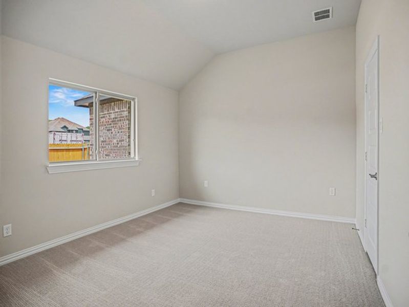 Spacious, unfurnished interior of a new home in Cole Crossing Estates, DeSoto (Image 26). Spacious, unfurnished interior of a new home in Cole Crossing Estates, DeSoto (Image 26).
